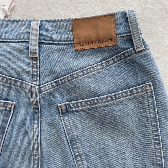 ARITZIA Denim Forum The Boyfriend High Rise Jeans - Picture 10 of 14